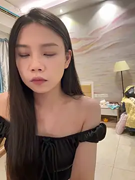 bsyy666 online show from April 6, 2026, 8:43 pm