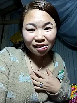 Snapshot of may-squirl chatting on November 30, 2025, 11:00 am may-squirl online show from November 30, 2025, 11:00 am