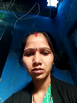 Jooli xx online show from October 9, 2025, 1:39 am