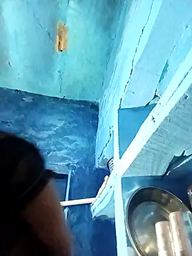 Jooli xx online show from September 30, 2025, 2:17 am