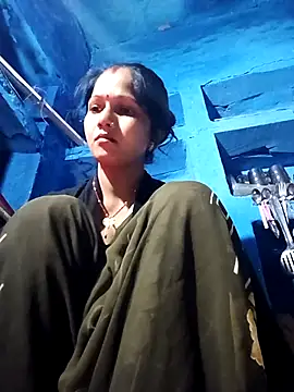 Jooli xx online show from December 4, 2025, 12:20 am