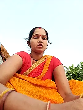 Jooli xx online show from September 24, 2025, 12:44 pm