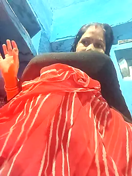 Jooli xx online show from February 10, 2026, 12:09 am