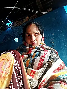 Jooli xx online show from January 13, 2026, 4:27 am