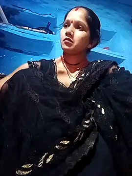 Jooli xx online show from September 26, 2025, 3:02 am