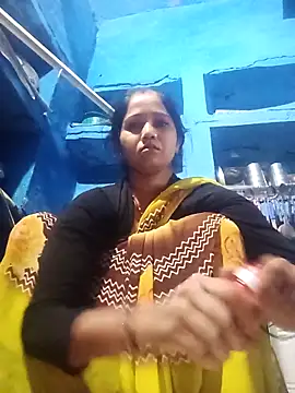 Jooli xx online show from March 17, 2026, 1:19 am