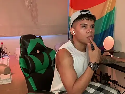 Snapshot of Jack_castell chatting on February 9, 2026, 11:14 pm Jack castell online show from February 9, 2026, 11:14 pm