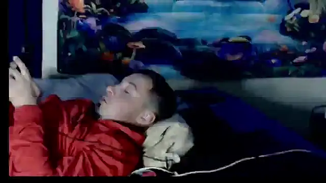 Snapshot of YoBlezz chatting on November 13, 2025, 6:17 am YoBlezz online show from November 13, 2025, 6:17 am