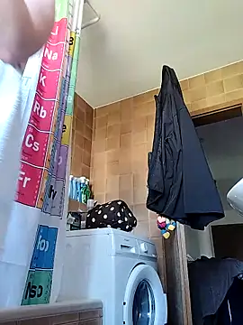 LiluLiluLilu online show from September 21, 2025, 1:38 pm