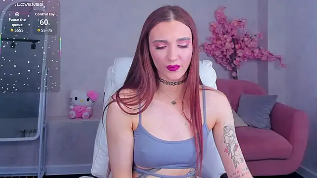 Snapshot of Alisha_Green chatting on April 14, 2026, 9:47 am Alisha Green online show from April 14, 2026, 9:47 am