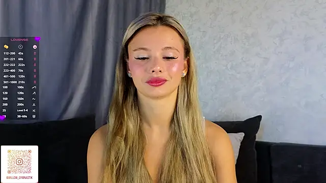 NaughtySeraphine online show from October 30, 2025, 6:12 am