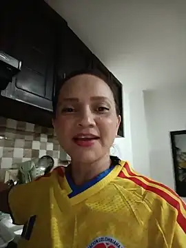 Snapshot of Amanda39 chatting on June 18, 2026, 12:20 am Amanda39 online show from June 18, 2026, 12:20 am