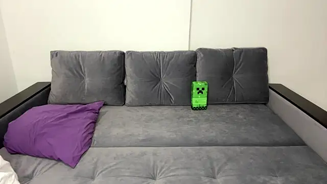 Snapshot of bawdycouplee chatting on October 9, 2025, 3:34 pm bawdycouplee online show from October 9, 2025, 3:34 pm