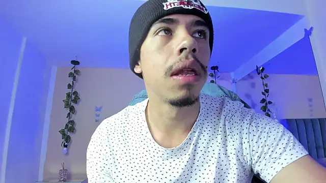 Muscle Scott online show from January 12, 2026, 12:45 pm