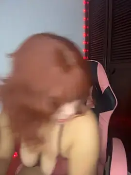 Dakota-Lona online show from April 18, 2026, 9:04 pm