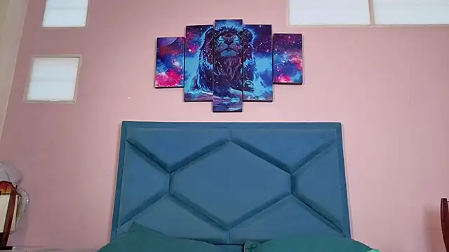 LunnaSmith online show from October 7, 2025, 1:34 pm