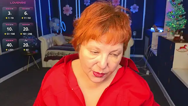 Snapshot of Kira_Kenett chatting on January 7, 2026, 10:53 am Kira Kenett online show from January 7, 2026, 10:53 am