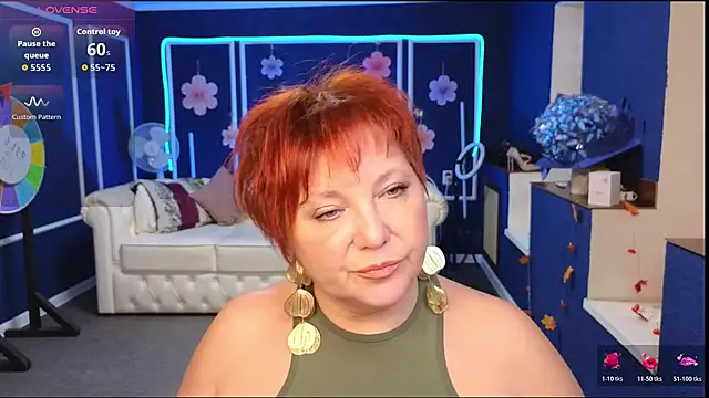 Snapshot of Kira_Kenett chatting on November 24, 2025, 6:02 am Kira Kenett online show from November 24, 2025, 6:02 am