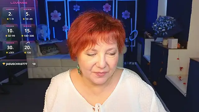 Snapshot of Kira_Kenett chatting on November 25, 2025, 6:58 am Kira Kenett online show from November 25, 2025, 6:58 am