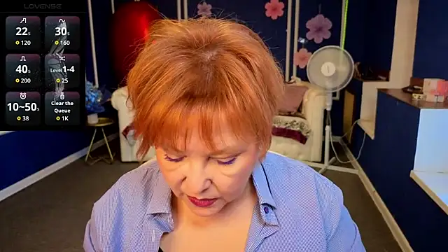 Snapshot of Kira_Kenett chatting on May 21, 2026, 4:54 am Kira Kenett online show from May 21, 2026, 4:54 am