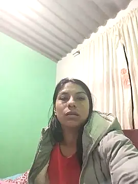 Snapshot of AnggelicaSwan21 chatting on November 9, 2025, 1:42 am AnggelicaSwan21 online show from November 9, 2025, 1:42 am