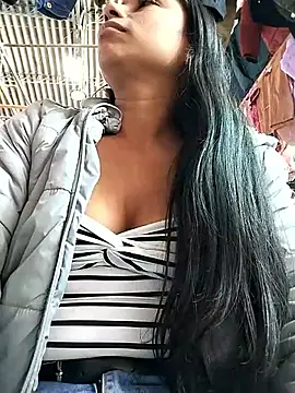 Snapshot of AnggelicaSwan21 chatting on September 19, 2025, 1:48 pm AnggelicaSwan21 online show from September 19, 2025, 1:48 pm