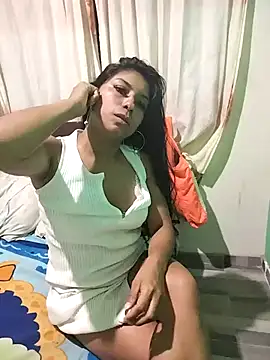 Snapshot of AnggelicaSwan21 chatting on September 9, 2025, 1:38 am AnggelicaSwan21 online show from September 9, 2025, 1:38 am