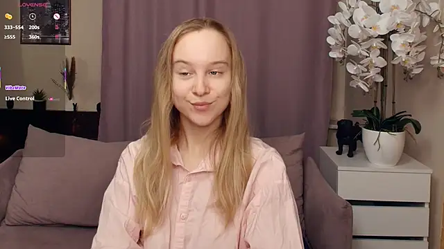 SoonMoor online show from February 8, 2026, 7:00 pm