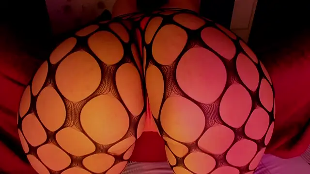 Gabby Haze online show from December 17, 2025, 8:36 pm