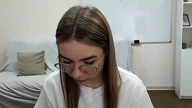 aSingleOne online show from October 28, 2025, 8:30 pm