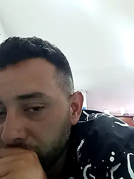 angelitocalientico online show from April 20, 2026, 7:26 pm