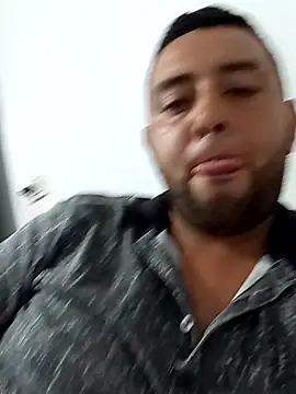 angelitocalientico online show from September 18, 2025, 1:25 pm