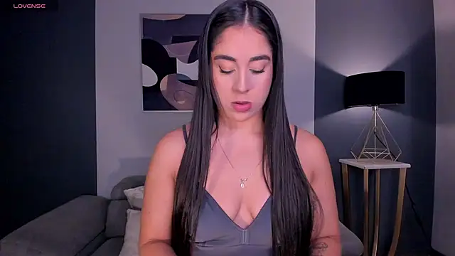 SussyBellX online show from September 14, 2025, 5:02 pm