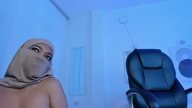 Snapshot of Yuli_arabic chatting on February 7, 2026, 6:49 pm Yuli arabic online show from February 7, 2026, 6:49 pm