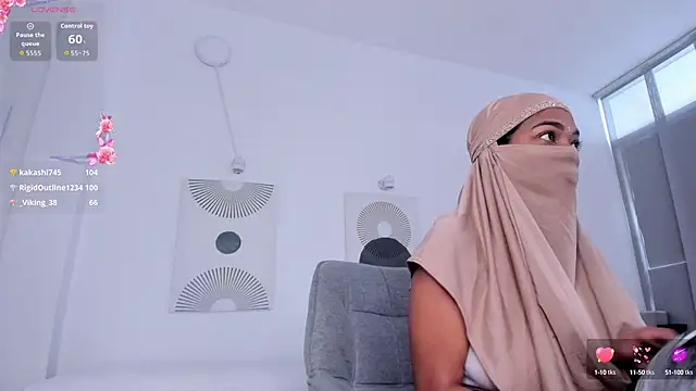 Snapshot of Yuli_arabic chatting on September 18, 2025, 8:56 pm Yuli arabic online show from September 18, 2025, 8:56 pm