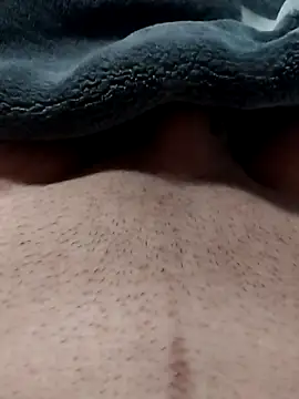 couplebest1 online show from September 29, 2025, 4:41 am