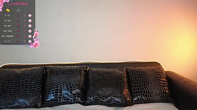 Snapshot of Angeel_Kate chatting on September 16, 2025, 11:00 am Angeel Kate online show from September 16, 2025, 11:00 am