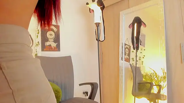 Genesiissss online show from September 19, 2025, 1:42 am