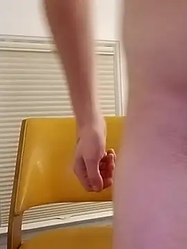 jerm16904 online show from December 1, 2025, 6:03 am