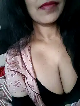 Deepa Sharma143 online show from December 22, 2025, 2:22 am