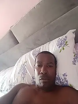 estrogeni online show from August 4, 2026, 12:31 pm