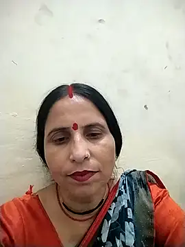 Snapshot of Hot_liya54 chatting on April 27, 2026, 7:06 am Hot liya54 online show from April 27, 2026, 7:06 am