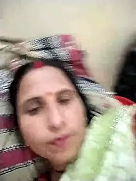 Snapshot of Hot_liya54 chatting on April 19, 2026, 2:29 pm Hot liya54 online show from April 19, 2026, 2:29 pm