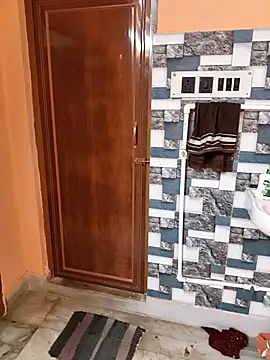 naughty nataasa online show from February 28, 2026, 6:57 am