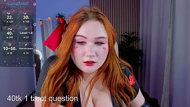 laura palmerr online show from October 30, 2025, 8:34 am