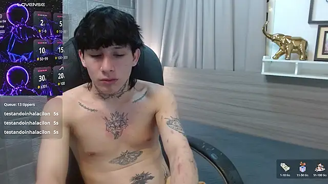 Iantwink18 online show from November 16, 2025, 3:55 am