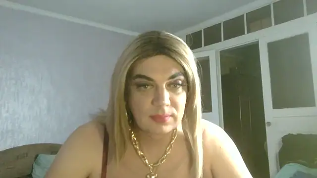 NiraFrost online show from October 24, 2025, 5:45 pm