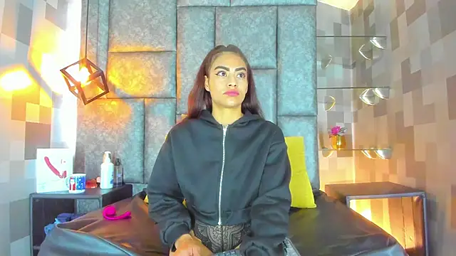 Snapshot of Emily_Mitchell chatting on January 7, 2026, 6:46 pm Emily Mitchell online show from January 7, 2026, 6:46 pm