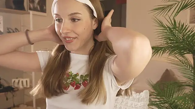 Snapshot of Vegas_V chatting on November 20, 2025, 2:18 pm Vegas V online show from November 20, 2025, 2:18 pm