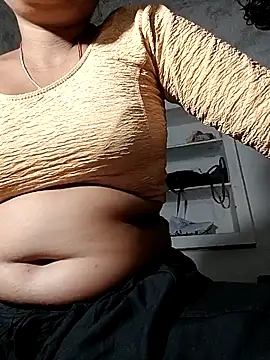 Snapshot of Hot_lali_555 chatting on September 19, 2025, 11:53 pm Hot lali 555 online show from September 19, 2025, 11:53 pm